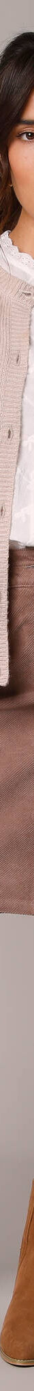 Gilet boutons fantaisie, toucher doux (beige chiné) Gilet boutons fantaisie, toucher doux (beige chiné)